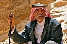 An example of a keffiyeh head dress